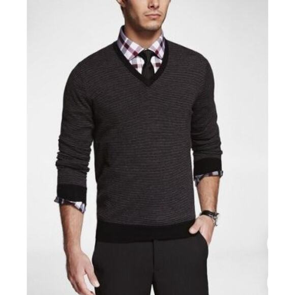 EXPRESS MODERN FIT EXTRA FINE MERINO WOOL Black/Gray Striped Sweater Large - Picture 1 of 10